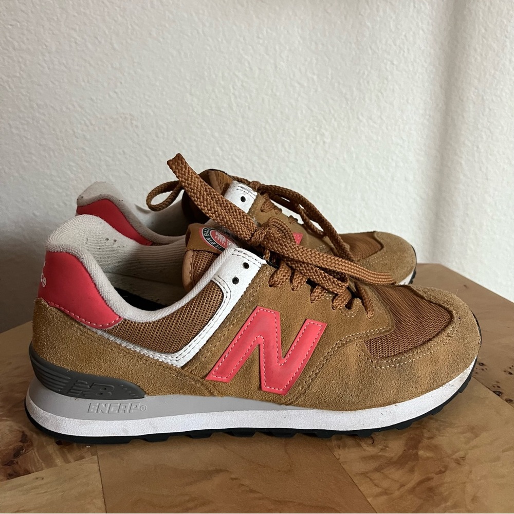 New Balance Brown and Coral Women's Sneakers